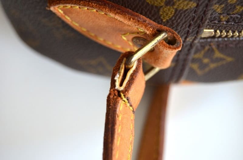 sua-balo-bi-dut-quai-4_(1)